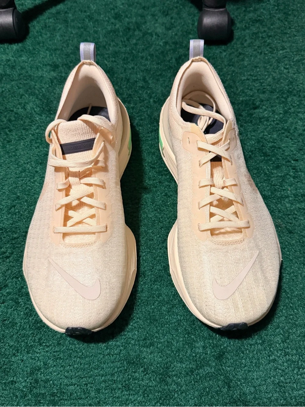 Nike Men Invincible 3- Light Peach/Beige